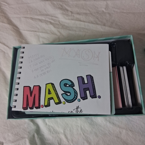 Mash Card Game - Picture 2 of 4